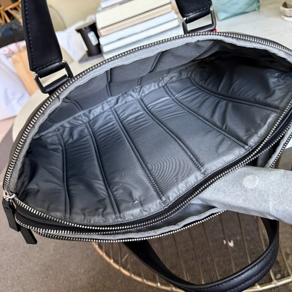 Tumi Thornbury Grey Nylon & Leather Triple compartment‎ Briefcase Bag 136350